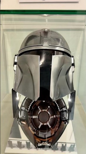 This is the screen-used hero Mandalorian helmet! Check out the details inside!