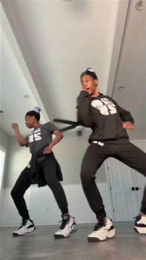 Pop Ya Collar ~ 🎶 DC: @Muza 🎒 on Tiktok #dance #dancechallenge #fyp #viral #trending