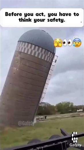 This guy didn't even thought about his safety. #safety #trending #run