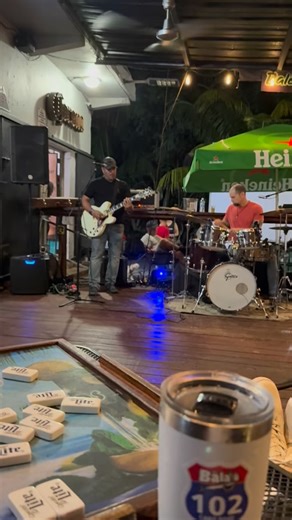 Mr. Brownstone by @shak_daniels_band - November 12,2025. @balaju_mojito_bar | José Miguel López