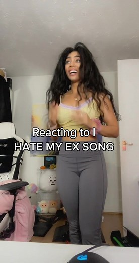 Reacting to #ihatemyex song #ex #exboy #exboyfriend #exboyfriendchallenge #exboyfriendproblems #exboyfriendprank #fyp #viral