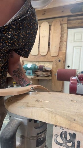 Top edge routing a Casper 3.0 from life skateboards #woodworking #skatepark #skateboards