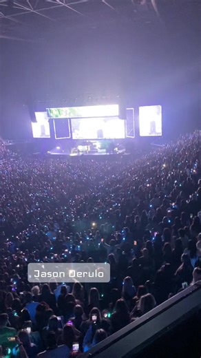 First gig of 2026 & Slightly different to my normal content but when the boss asks you to be her plus 1 in the company box, you say yes! My fav song of his to end the night 🎶🎶 #JasonDerulo 31/01/2026