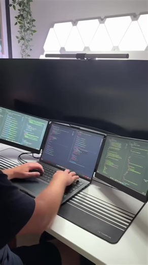 Enhance your multitasking setup with the Allvia Laptop Triple Screen Extender two 14″ 1080p Full HD IPS panels with rich color (72% NTSC) and high contrast, perfect for extended display or mirror mode. Compatible across Windows, ChromeOS, Linux, and USB-C/HDMI laptops. Features include anti-flicker tech and Adaptive Sync (60 Hz) for smooth visuals without tearing. Ideal for boosting productivity up to 300% with efficient, laptop-powered plug-and-play convenience. #portablemonitor #laptopsetup #w