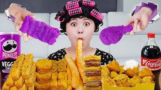 94K views · 2.6K reactions | MUKBANG Bburinkle Chicken Purple Food EATING SHOW | DONA English | Facebook