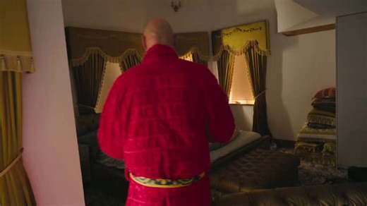 Tyson Fury and his 6year old son.By the way, this is failed parenting.A 6year old using swear words is not evidence of parental kindness, it is proof of failed parenting and parental stupidity.No child should be allowed to use swear words this young.