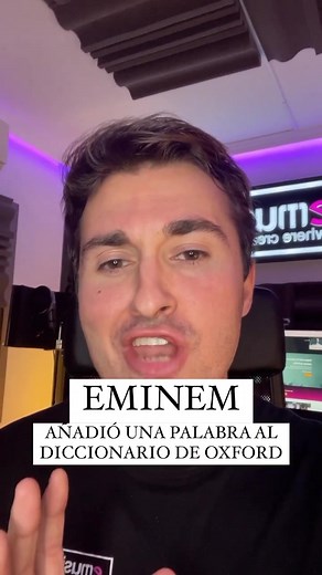 📕👨‍🏫🎙️El día que EMINEM añadió una palabra al DICCIONARIO DE OXFORD! Esta historia es brutal!! Alguna vez has oído hablar de esos fans que se obsesionan con una celebrity? Bien, pues ese término tiene un nombre. #eminem #rap #hiphop #slimshady #marshallmathers #music #eminemfan #rapgod #stan #rapper #eminemedits #drdre #eminemfans #eminemquotes #cent #pac #eminemstan #eminemforever #shady #snoopdogg #eminemmemes #drake #eminemlyrics #shadyrecords #eminemvideos #mmlp #eminemfanpage #mile #kin