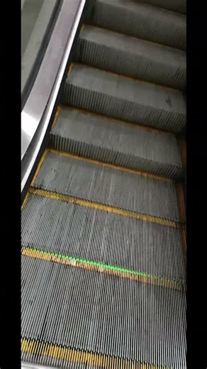 El truco para no fallar en la escalera mecánica #lifehack #tutorial