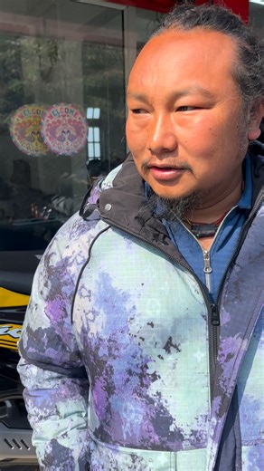 Raw bro le chappal matry lagayo vanne manche haru lai yo video Raw Bro vlog #trendingreels #lunchtime #reels #RAWBROAdventureHUBFandom #Rawbro #RawBro | Kuzen Laa