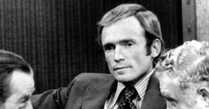 TV icon Dick Cavett tells Trump to 'go back up' the escalator