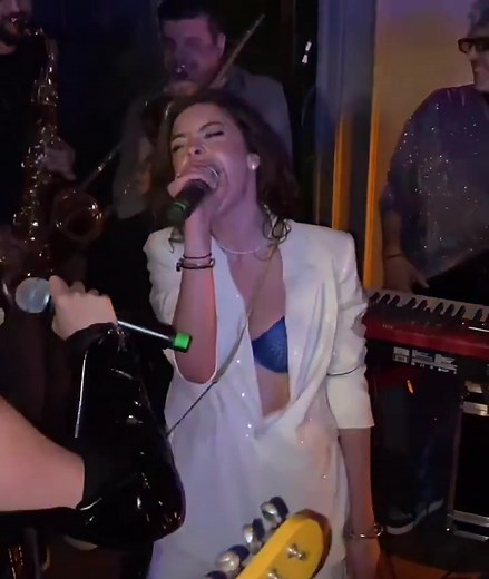 Melis Sezen Şarkı Performansı | Melis Şarkı Söylüyor