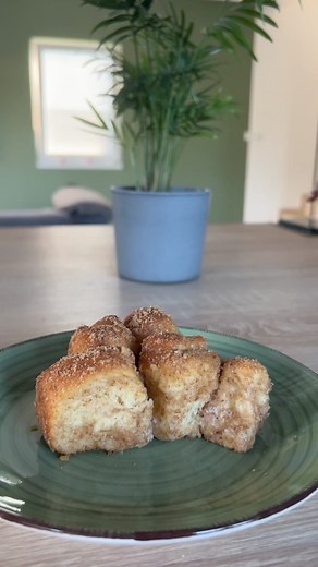 Aranygaluska recept😉 minden eszköz megtalálható a konyhatizezercikk.hu-n#konyhatizezercikk #perfecthome #foryou #főzés #gasztro #fyp #tiktok #sütés #aranygaluska #konyhaieszköz | konyhatizezercikk.hu