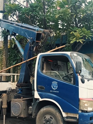 Pantau perbaikan lampu jalan PJU #pjukotatangerang #fypシ゚viral #rt02 #rw11uwungjaya