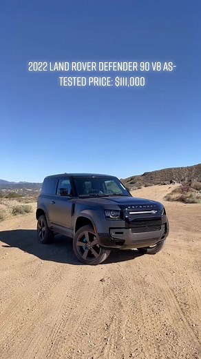 Here’s how the 2022 Land Rover Defender makes off-roading easy #landrover #landroverdefender #defender90 #defender #offroad #4x4