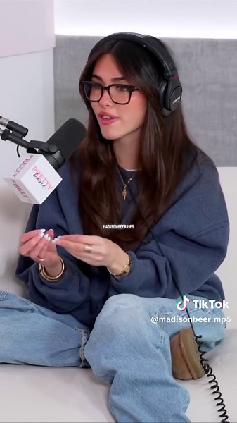 Madison Beer talking about Picky Eaters and how she‘s willing to eat literally anything 🍱 #madisonbeer #pickyeater #foodlover