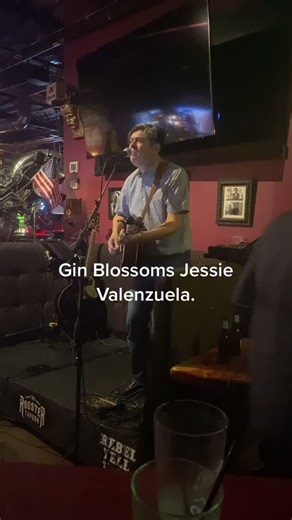 Laura Lake on TikTok