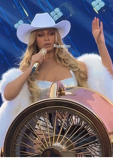 Beyoncé Cowboy Carter Tour Paris N1 VIP Club Hoedown 19/06/25