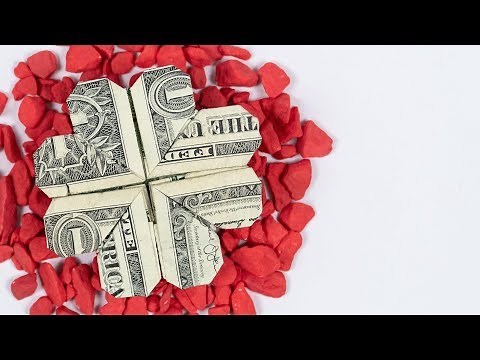 Money shamrock origami, how to fold a 4 leaf clover with Dollar Bills
