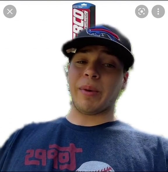 Everyone grew up fishing with a Zebco 33 #fishing #tips #fyp #trend #bass #foryou #bassfishing #foryoupage #xyzbca