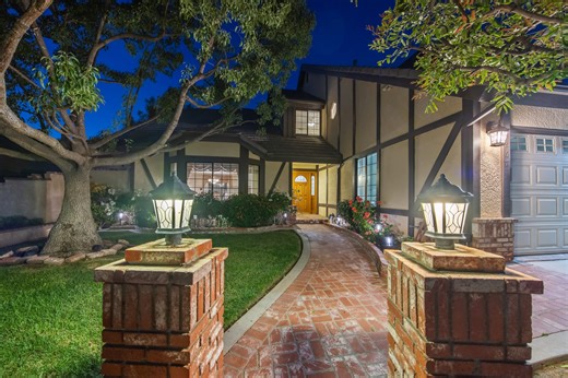 I Stayed in the House from ‘Poltergeist’ and Here’s What Happened