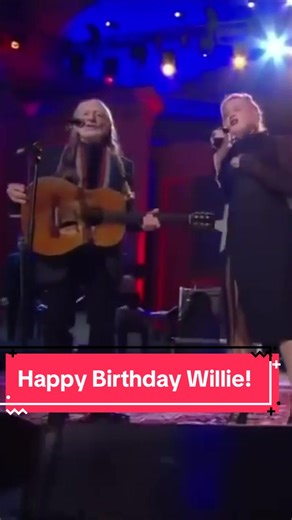 Celebrating Willie Nelson's Birthday 🎂🤩
