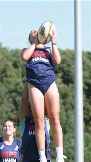 The secret to a perfect rugby lift 📐 #rugby #shorts