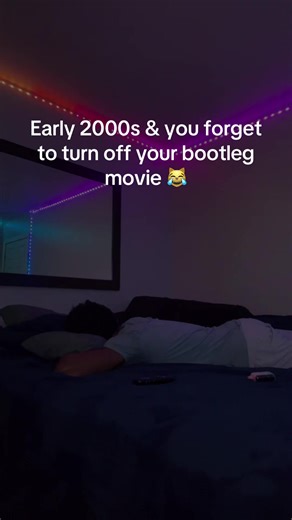 #fyp #nostalgic #bootlegmovies #2000s 😹😹😹📀