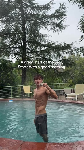 Vincent James. (@vincentjameslantzy)’s videos with original sound - .