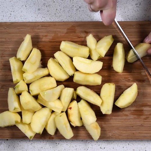 1.4K views · 353 reactions | Preserve the taste of your Jersey Fresh apples with this easy homemade applesauce recipe  Whether you have extra apple you're unsure what to do with or simply want to savor the delicious taste of Jersey Fresh apples through the holidays, this homemade applesauce is the perfect solution. Give it a try: https://findjerseyfresh.com/JerseyFresh/recipes/jersey-fresh-applesauce | Jersey Fresh | Facebook