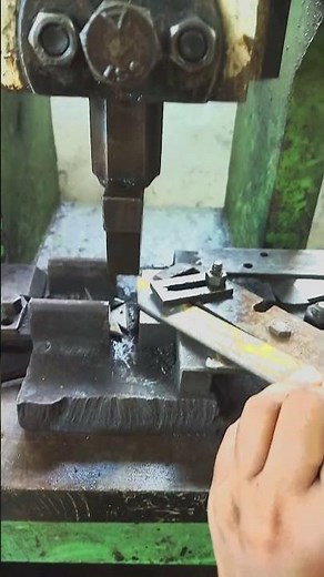 The Ultimate Guide to 45° Angle Cutting Techniques #shorts #cuttingdie #cuttingskills #dies