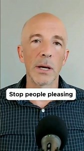 Why you need to finally stop being a people pleaser #boundaries