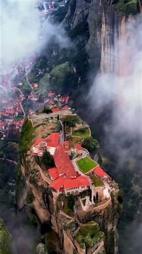 Meteora 🏛️ The City in the Clouds 🇬🇷