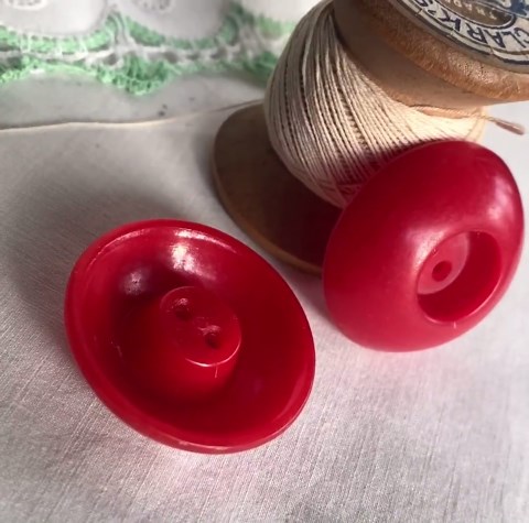 Set of 2 Large Vintage Red Round Buttons - Etsy