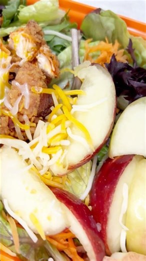 Whataburger Apple Cranberry Chicken Salad, So Good 🥗