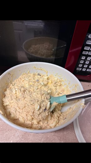 My Famous Chicken Salad n I stop by n hollered at my Father. 💯💯💯💯💯💯🪶🪶🪶🪶🪶🪶💪🏾💪🏾💪🏾💪🏾💪🏾💪🏾💪🏾✊🏾