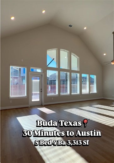 Mini Mansion with a theatre room🏠 Dm or text “Sunfield” to 512-887-9162 for a walkthrough of this home Comment “Easton” for more information🏠 🔥$625,000🔥 5 bd 🛌 4 bath🛁 3,313 sf🏠 Ricardo Vejarano Realtor®️ Accuracy of all information deemed reliable but not guaranteed and should be verified independently. Terms are O.A.C. L.A: Castlewood Homes #austintx #austin #newhome #texas