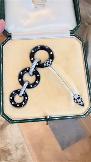 FD GALLERY on Instagram: "Cartier’s monochrome jewels of the 1920s were a deliberately avant‑garde strand of Art Deco design that used stark black‑and‑white contrast—diamonds, platinum, onyx, rock crystal, and black enamel—to create graphic, modern jewels. The black‑and‑white idiom drew on earlier platinum‑and‑diamond “white” jewelry but sharpened it by inserting black—primarily onyx and enamel—to frame, outline, and visually “edit” the design, making negative space and line feel as important as