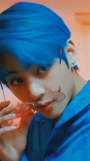Kim taeyhung 🥰 💜#youtubeshort#btsarmy #new #taeyhung #short #viral #short #😘😍😘😍💞💖💞💖💖💞💖🩷💖🩷💖🩷💝💓💓💝💋💝💜💜