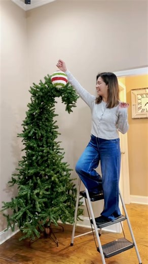 Yep! Grinch tree is up 💚❤️ #grinch #christmastree | Jenn B Fernandez