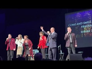 The Hoppers ft. Connie / Something’s Happening and O Holy Night / 12.10.22