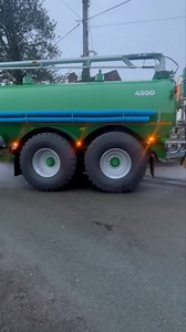 NC 4500 G tanker leaving the yard ✅ • 750 tyres • Turbo fill • Slurry transfer boom • 12m dribble bar • Hydraulic driven agigator • 8” self fill Thank you for continued bussiness For more information on NC tankers give us call Geoff📞:07747804338 Ed📞07864633596 ncengineeringhamiltonsbawnltd 🌐www.grichardsonagri.co.uk | G.Richardson Agri Ltd