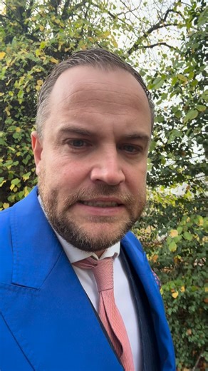 Do you ever feel unmotivated and down? Of course you do. You’re a human! Here’s how to win in moments of procrastination IMO. What do you think? | James Sinclair