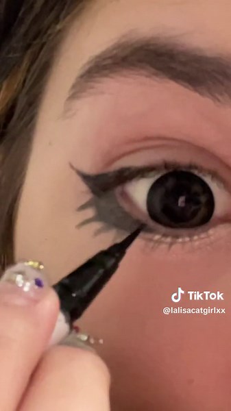 Best 2000s Movies Scene Makeup Tutorial