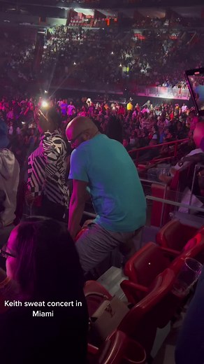 Keith Sweat Concert in Miami - ladylucky26