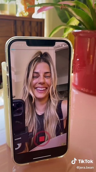 TUTORIAL: FREEZE FRAME PHOTO 📸 #FreezeFramePhoto #trendtutorial2021 ib @loverhezee