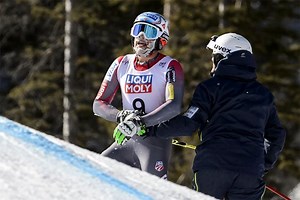 Bode Miller Crashes in Return to Racing, and Has a Nasty Cut to Show For It