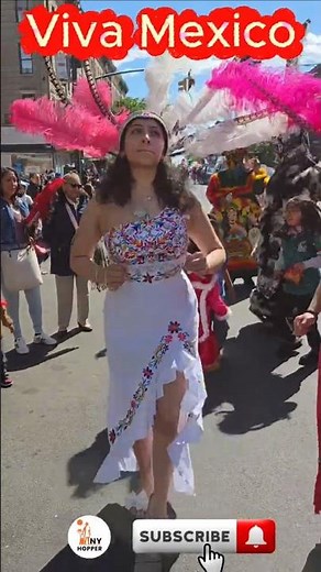 🇲🇽 Mexican Dance Magic in NYC 💃 | Viva México | Cultures of the World. highlights. #shorts