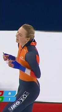 UNSTOPPABLE - Women's 1500m - Speed Skating World Cup - Calgary