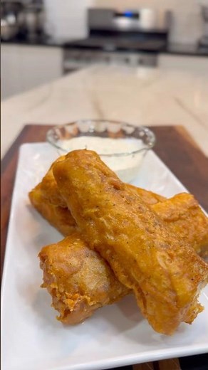 Crispy Beer Battered Fish! 🐟 #food #foodie #shorts