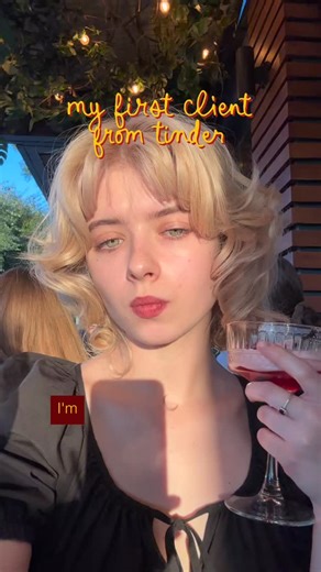 Signature atmospheric web design | how i found my first client on dating app • • • #webdesigner #digitaldesigner #uiuxdesigner #visualdesign #uiuxdesign | Instagram